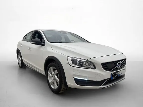 Volvo S60 Cross Country 2018 photo 2