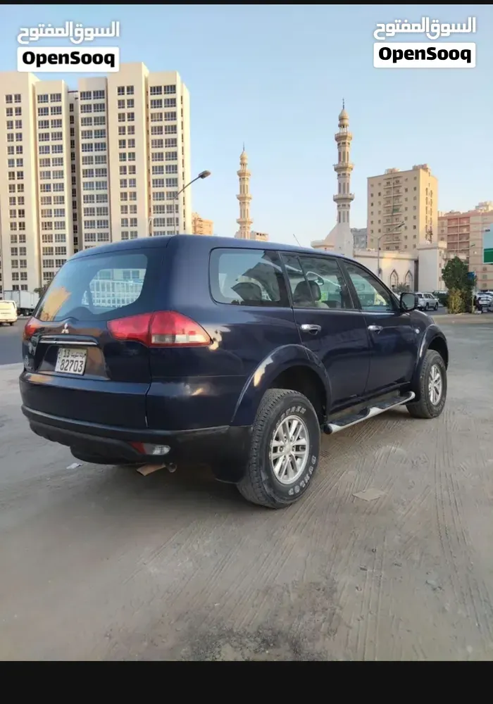 Mitsubishi Pajero Sport 2014 photo 3