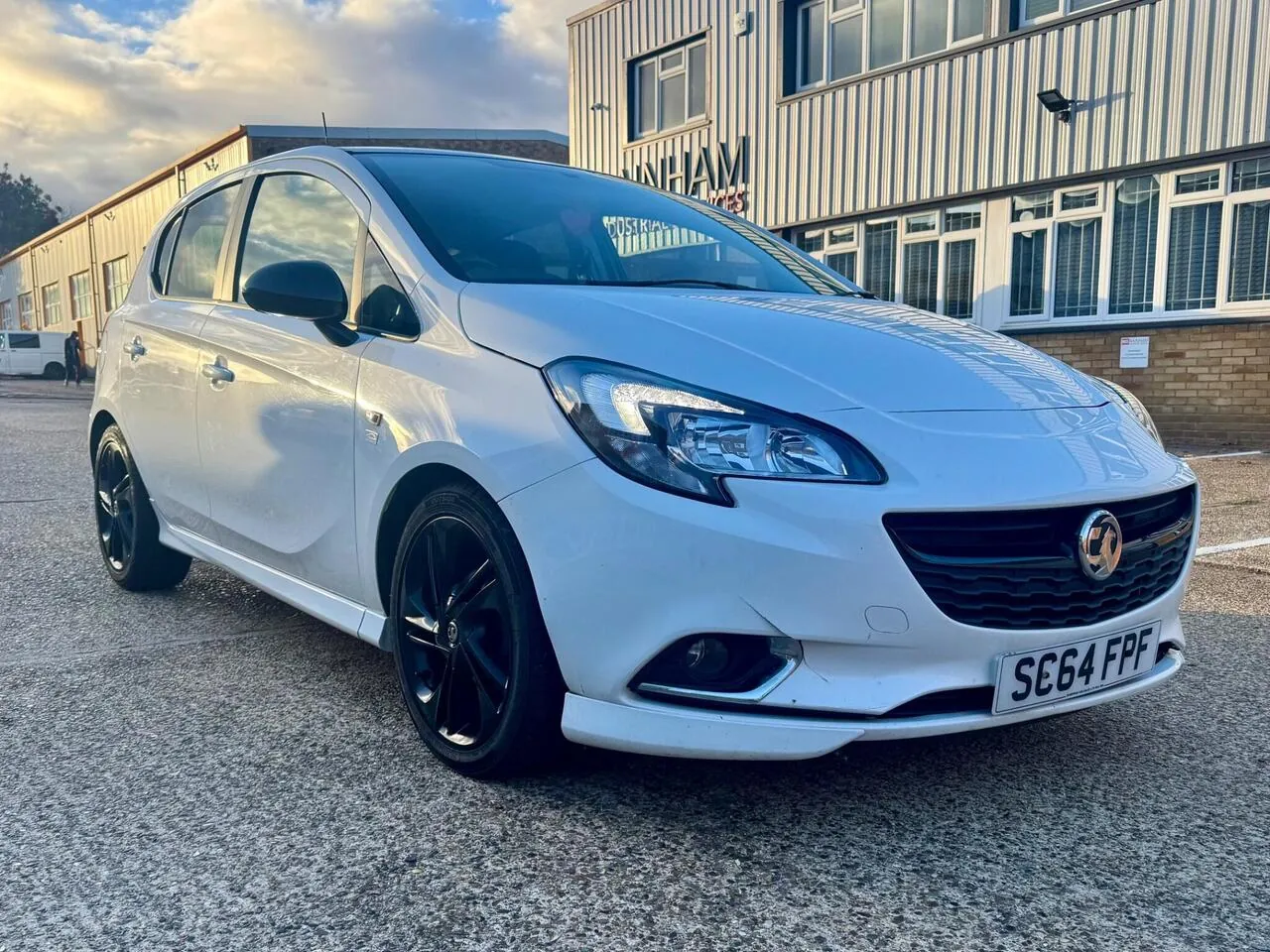 Vauxhall Corsa 2015 photo 2