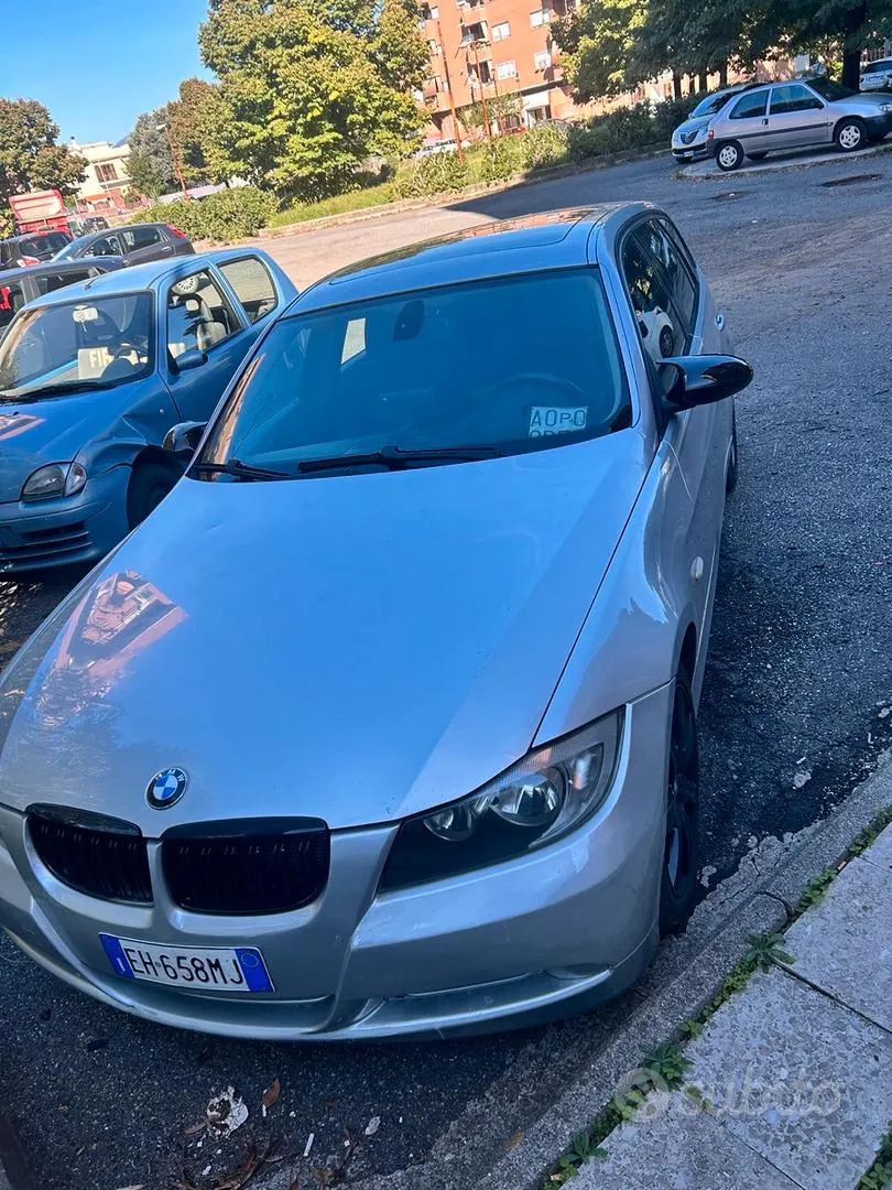 BMW 320D 2011 photo 2