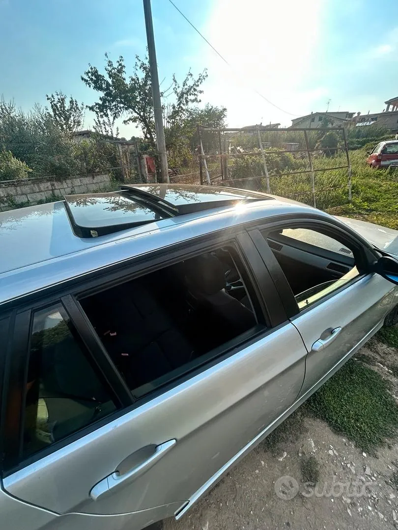 BMW 320D 2011 photo 3
