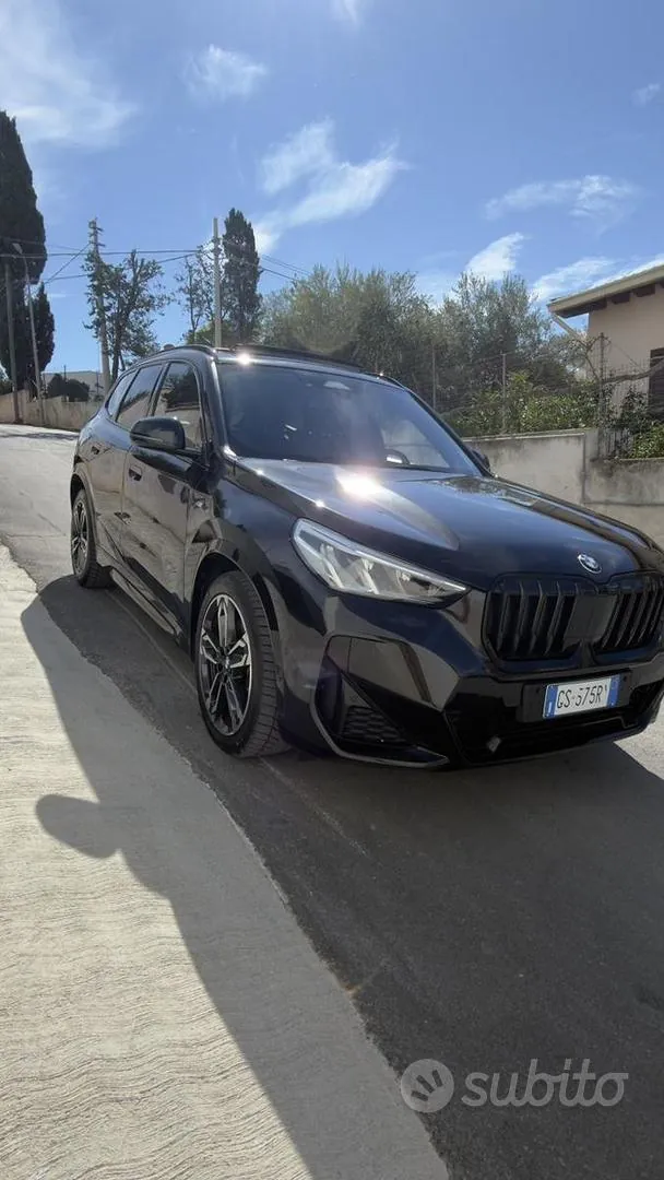 BMW X1 2024 photo 2