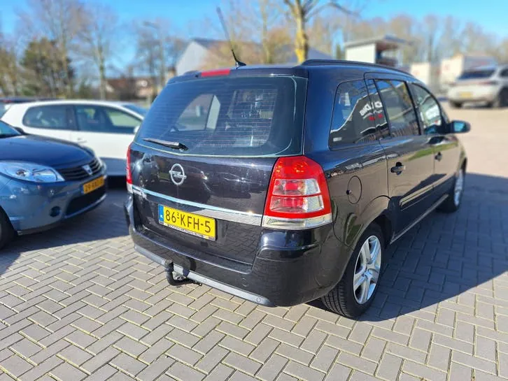 Opel Zafira 2009 photo 3