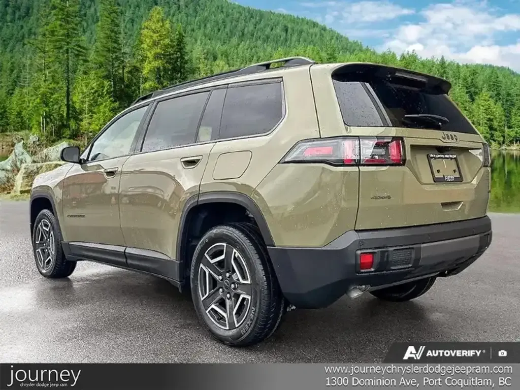 Jeep Cherokee 2026 photo 4