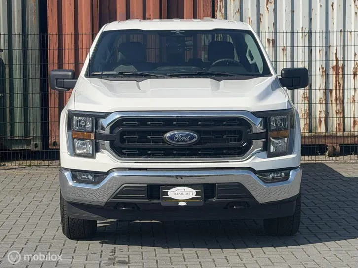 Ford F-150 2023 photo 3