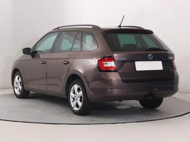 Skoda Fabia Combi 2016 photo 3