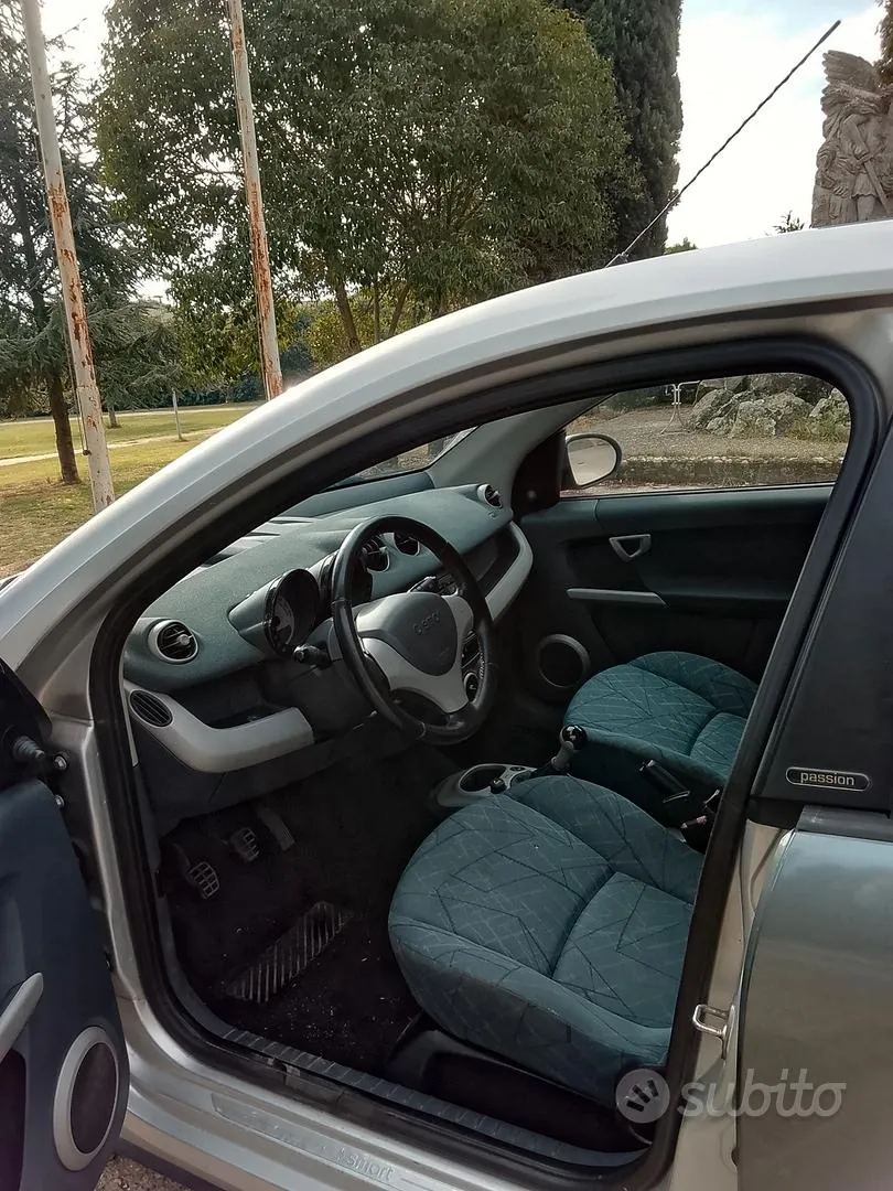 Smart Forfour 2004 photo 3