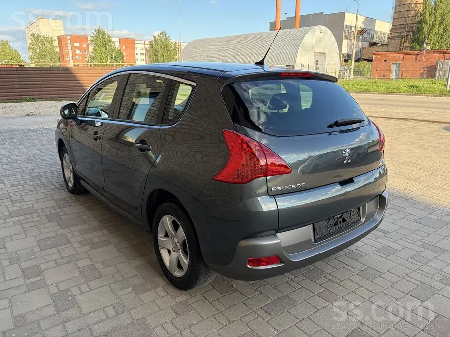 Peugeot 3008 2010 photo 2