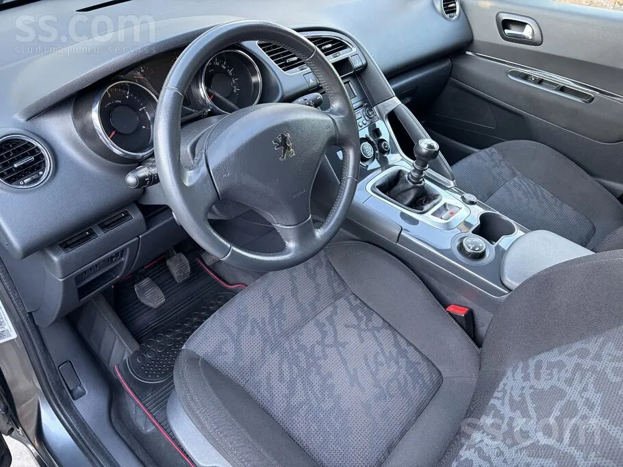 Peugeot 3008 2010 photo 5