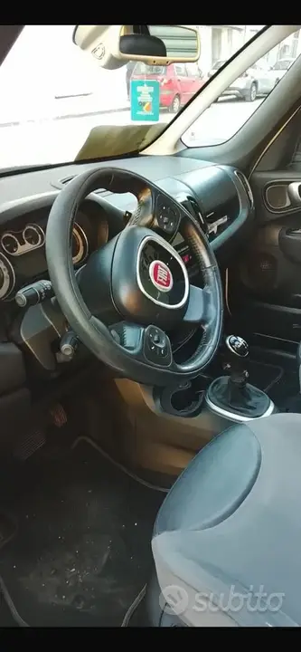 Fiat 500L 2014 photo 3