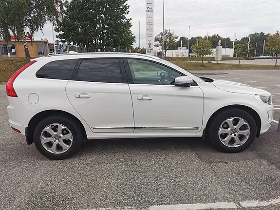 Volvo Xc60 2016 photo 3