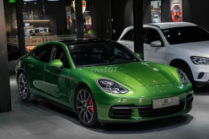 Porsche Panamera 2019 photo 3