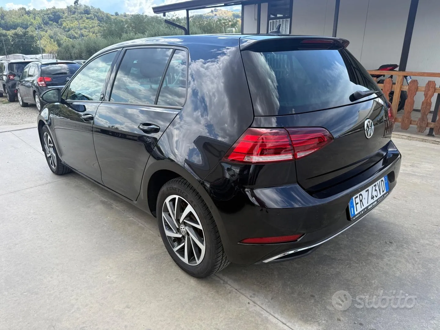 Volkswagen Golf 2017 photo 5