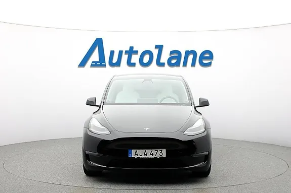 Tesla Model Y 2023 photo 4
