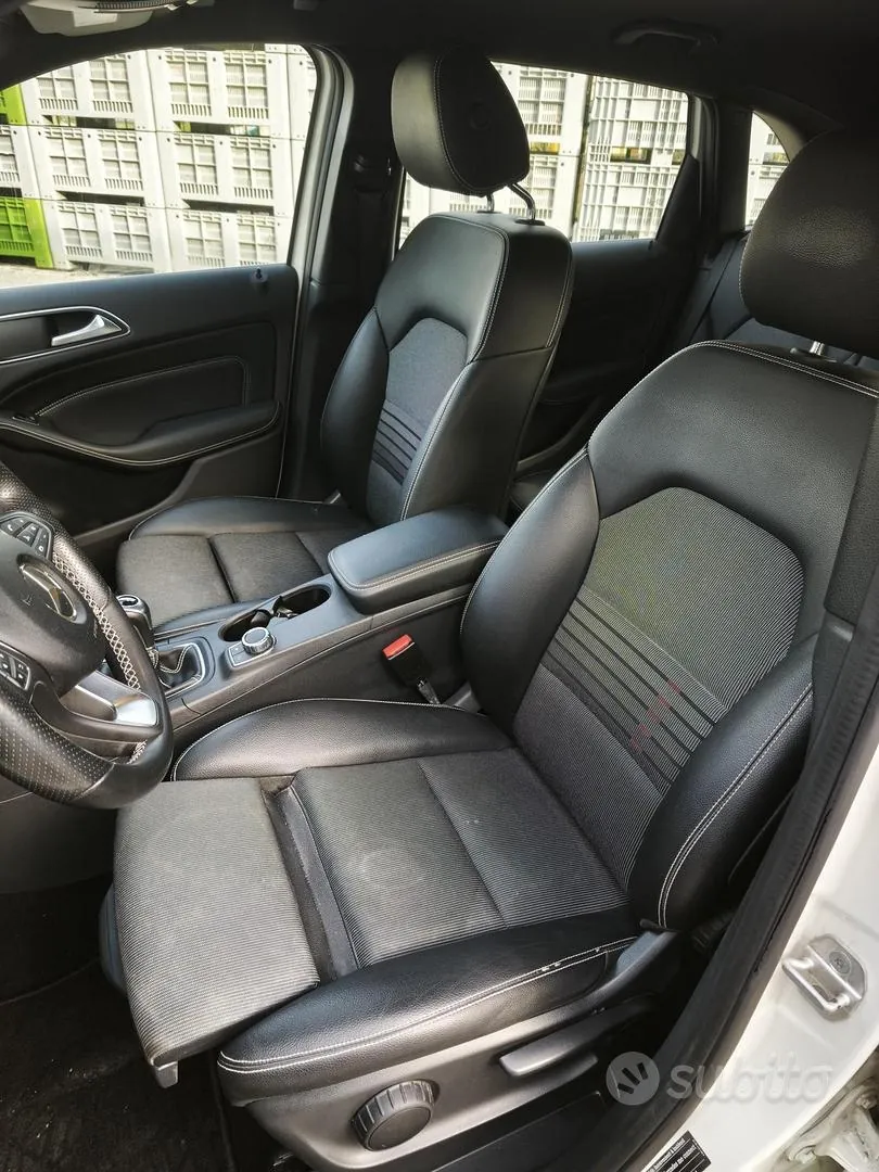 Mercedes-Benz B200 Cdi 2017 photo 3