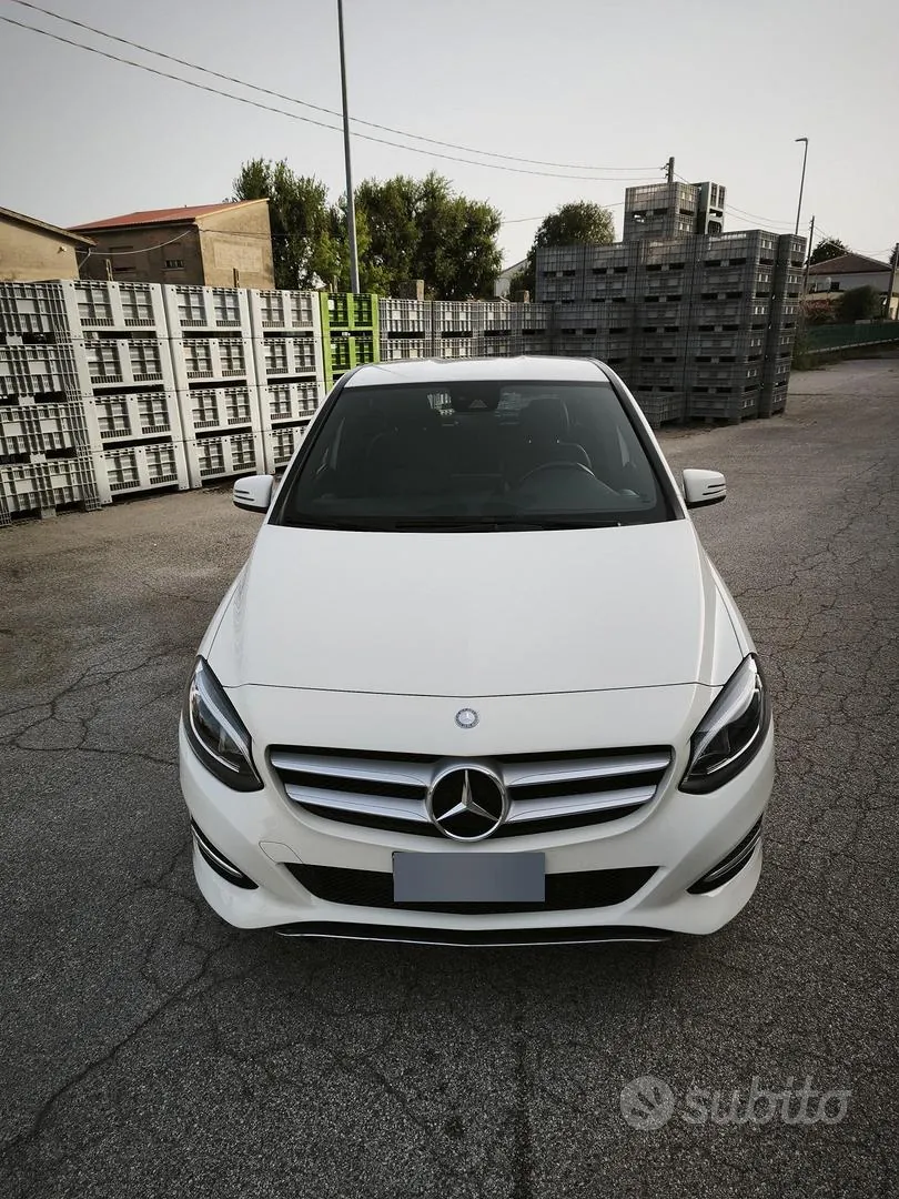 Mercedes-Benz B200 Cdi