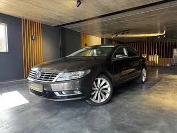 Volkswagen Passat 2012 photo 2