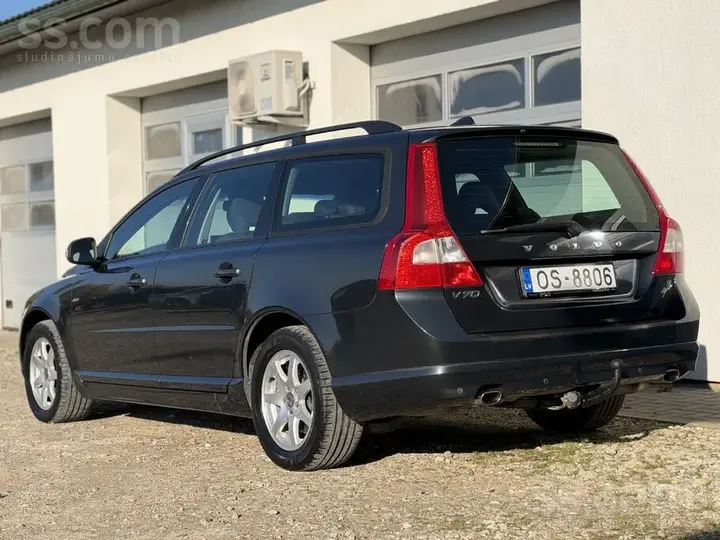 Volvo V70 2009 photo 5