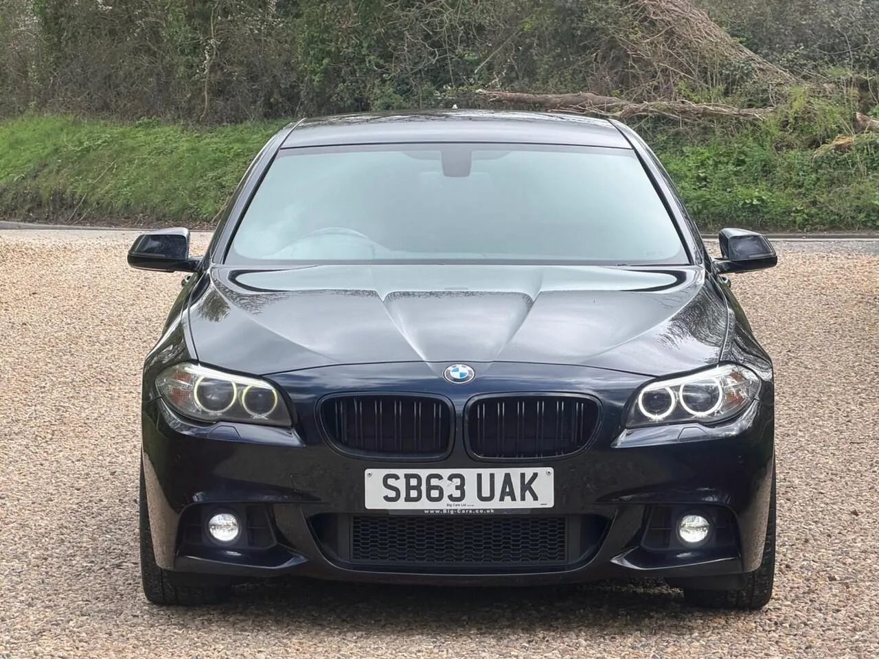 BMW 5 Series 2013 photo 2