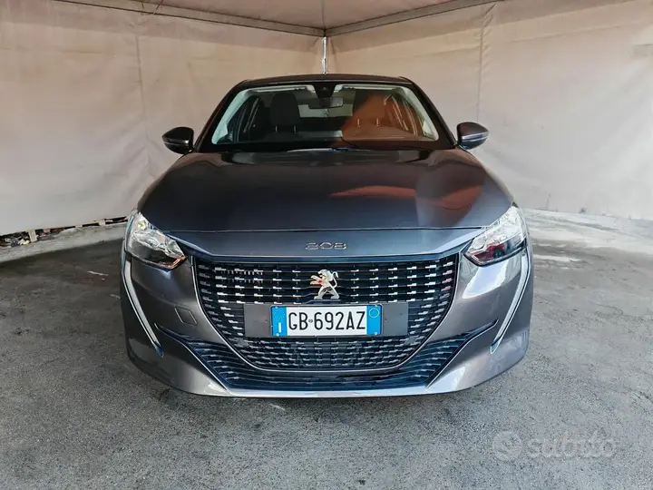 Peugeot 208 2020 photo 2