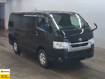 Toyota Hiace 2023 photo 2