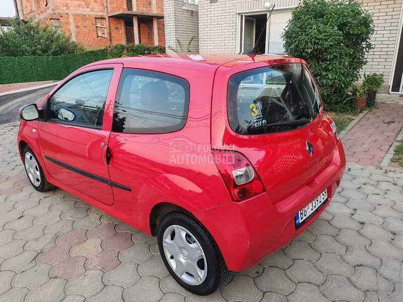 Renault Twingo 2010 photo 3