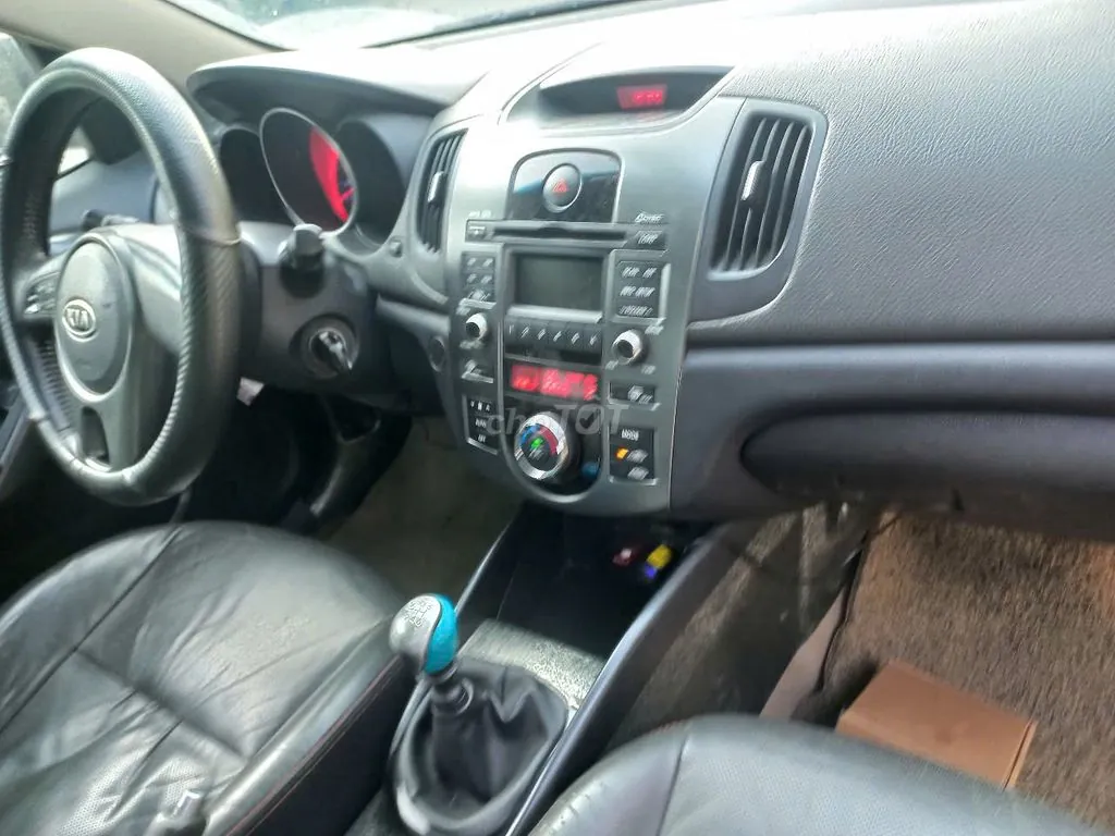 Kia Forte 2012 photo 3