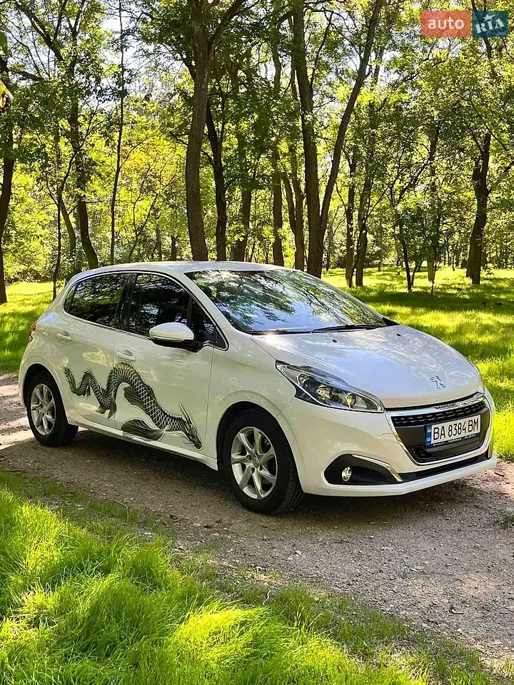 Peugeot 208