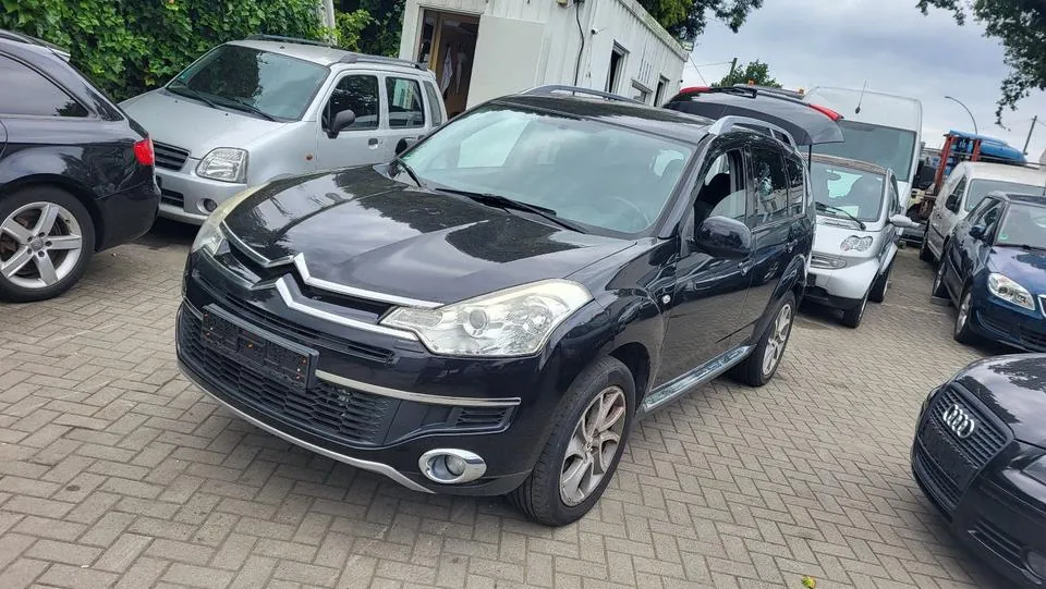 Citroen C-Crosser