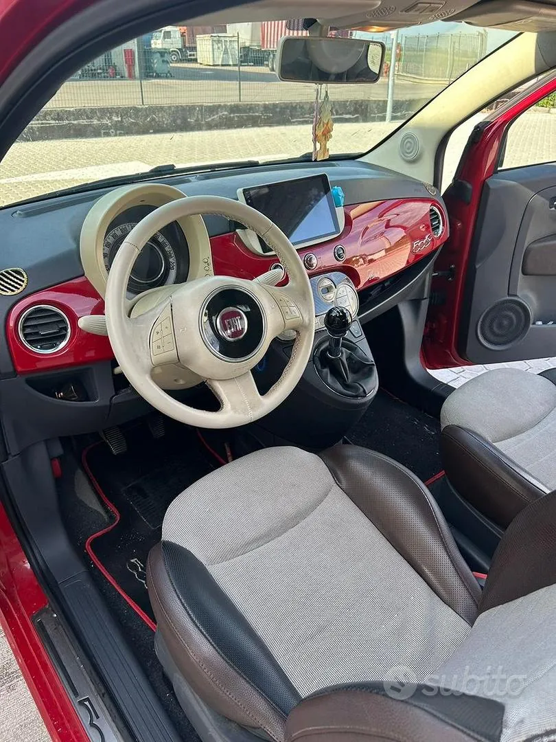 Fiat 500 Cabrio 2010 photo 4