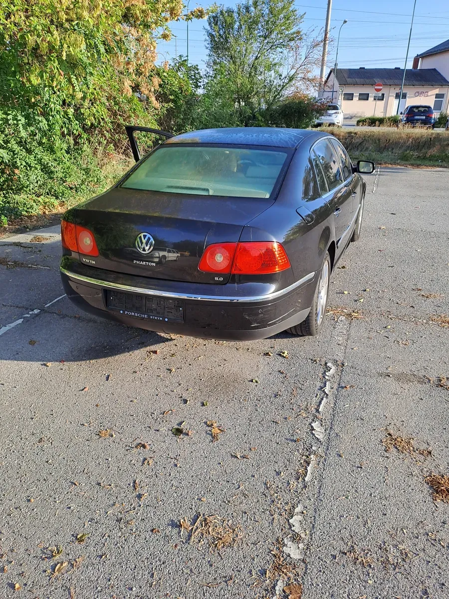 Volkswagen Phaeton 2005 photo 3