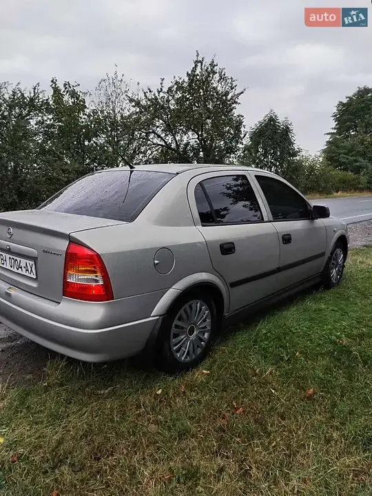 Opel Astra
