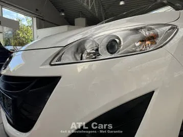 Mazda 5 2012 photo 3