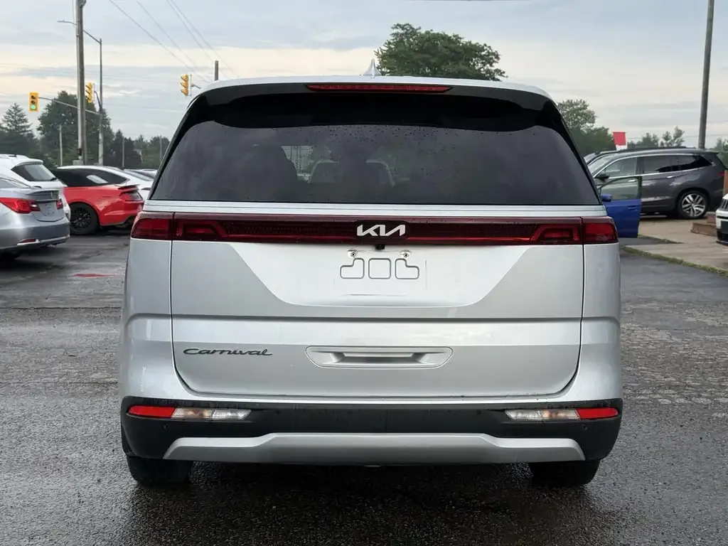 Kia Carnival 2022 photo 4