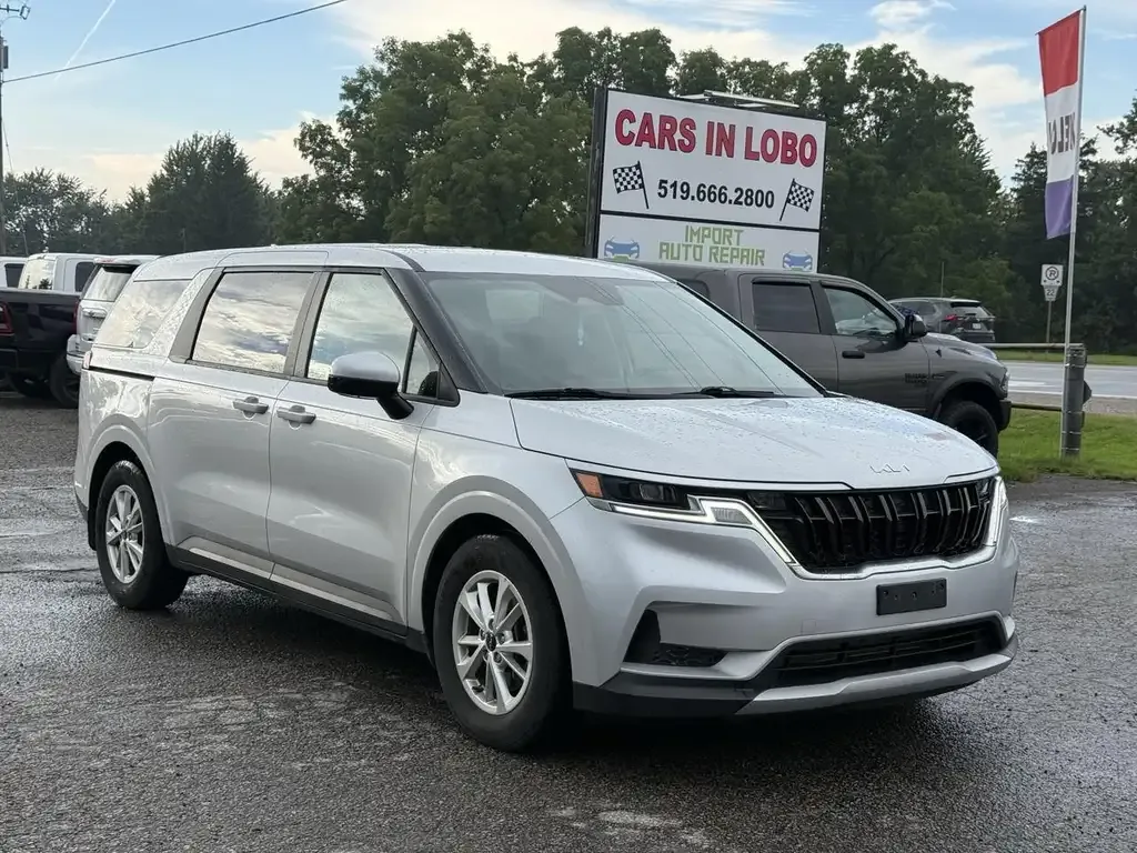 Kia Carnival