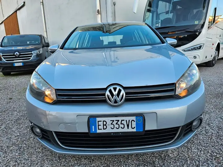 Volkswagen Golf 2010 photo 3