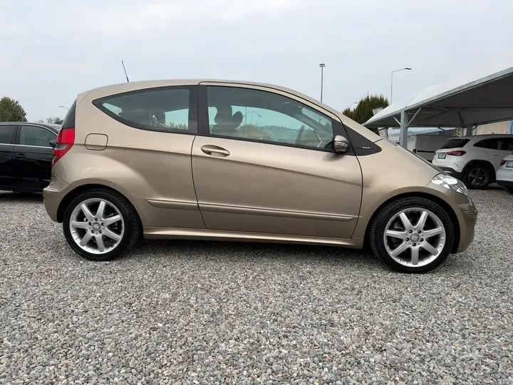 Mercedes-Benz A 170 2007 photo 4