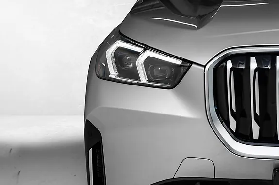 BMW Ix1 2023 photo 4