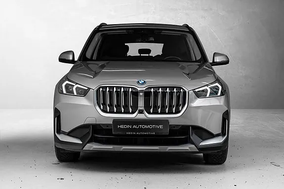 BMW Ix1 2023 photo 3