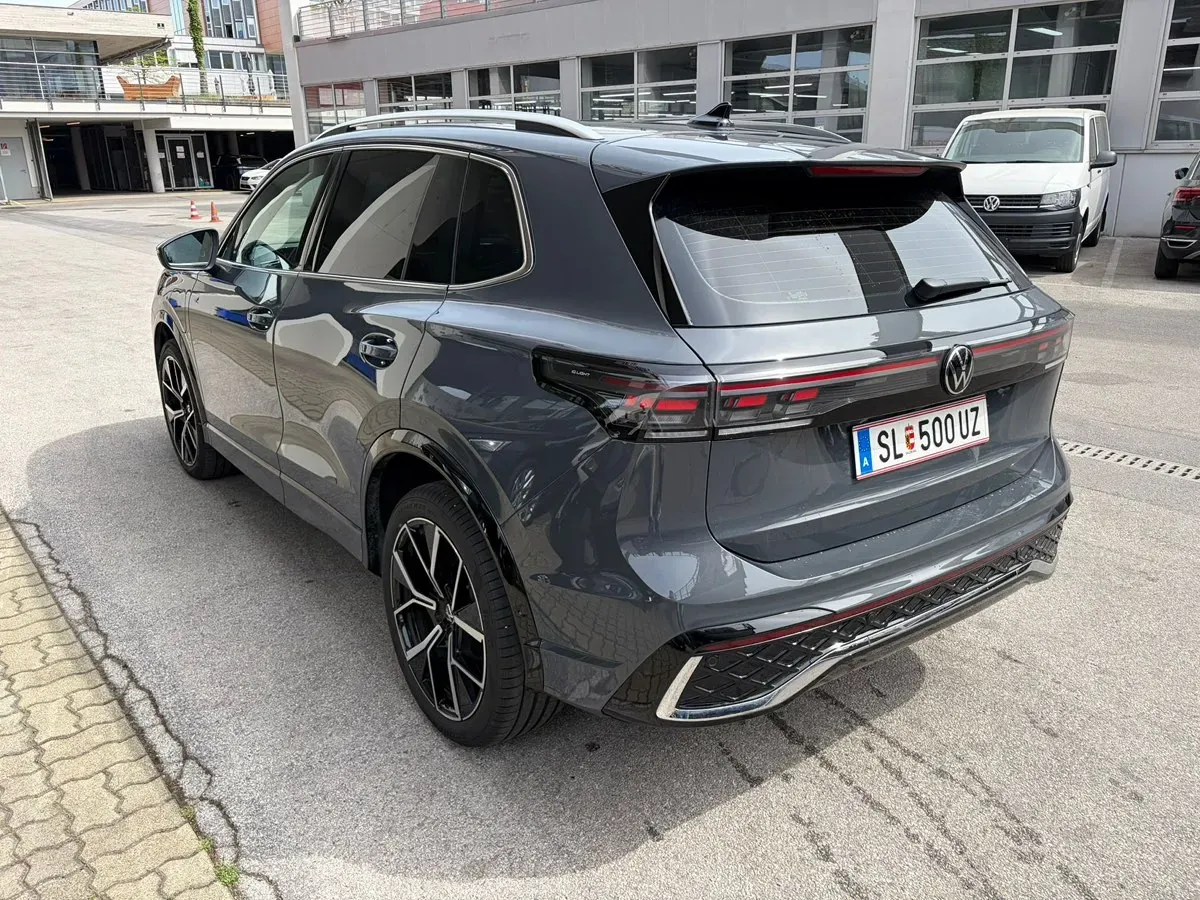 Volkswagen Tiguan 2025 photo 3