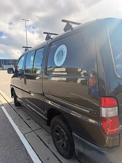 Toyota Hiace 2010 photo 2