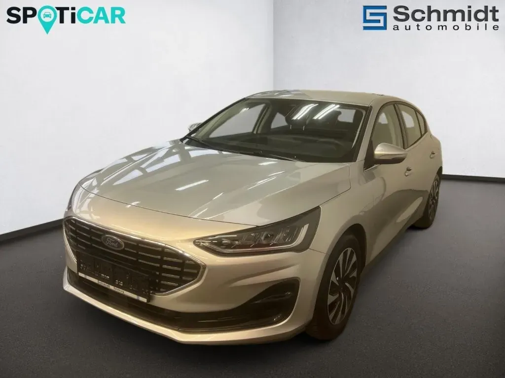 Ford Focus 2025 photo 2