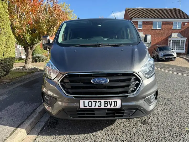 Ford Transit Custom 2023 photo 5