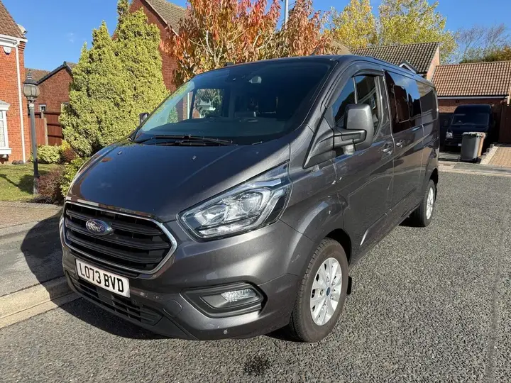 Ford Transit Custom 2023 photo 3