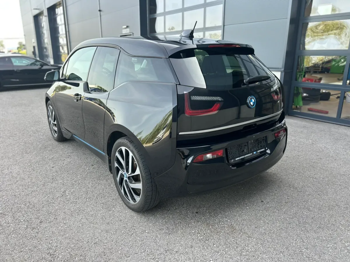 BMW I3 2022 photo 2