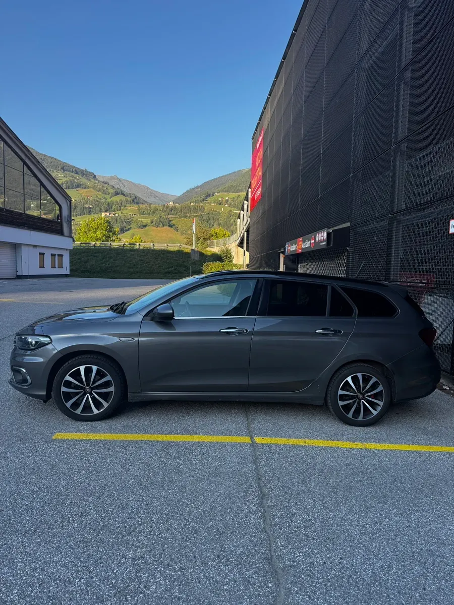 Fiat Tipo 2016 photo 2