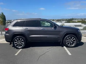 Jeep Grand Cherokee 2019 photo 3
