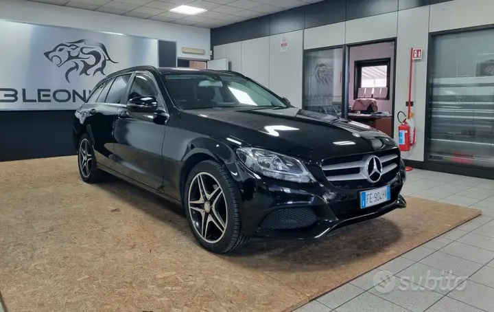 Mercedes-Benz C200 2016 photo 2