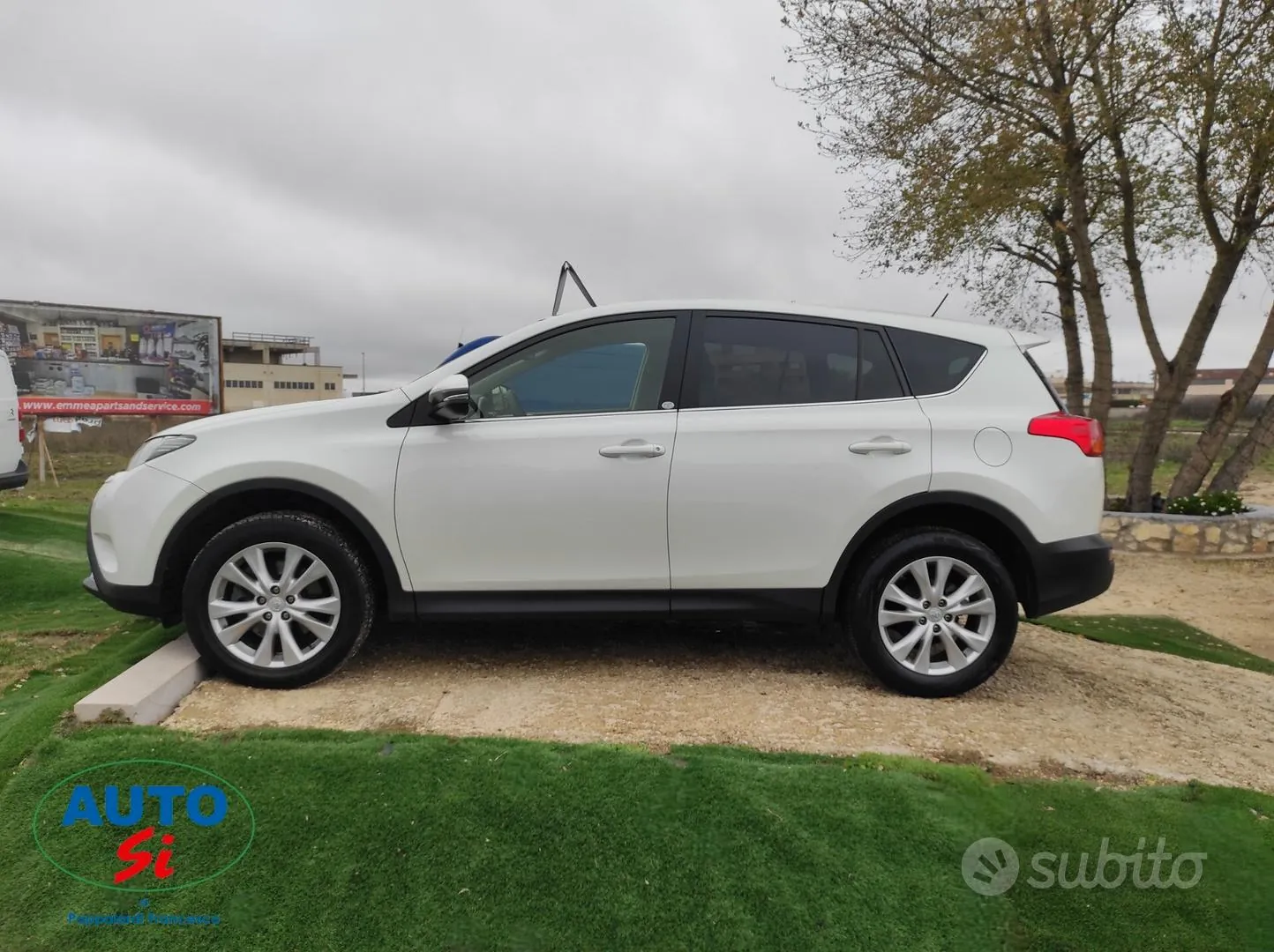 Toyota Rav4 2013 photo 4