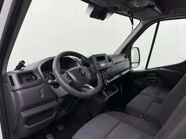 Renault Master 2021 photo 3